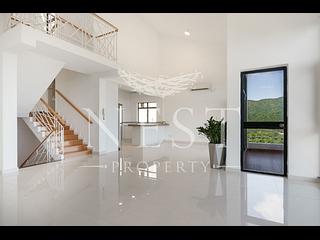 Sai Kung - Floral Villas 02