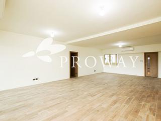 Mid Levels Central - St. Joan Court 04
