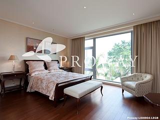 The Peak - 99-103, Peak Road 08