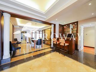 Mid Levels West - Savoy Court 04