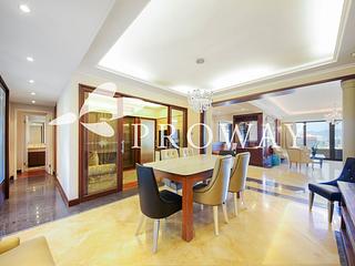 Mid Levels West - Savoy Court 05