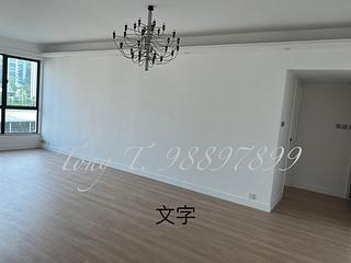 Mid Levels Central - Dynasty Court 04