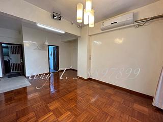 Mid Levels East - Merry Garden Block B 02