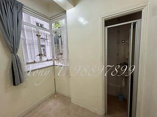 Mid Levels East - Merry Garden Block B 05