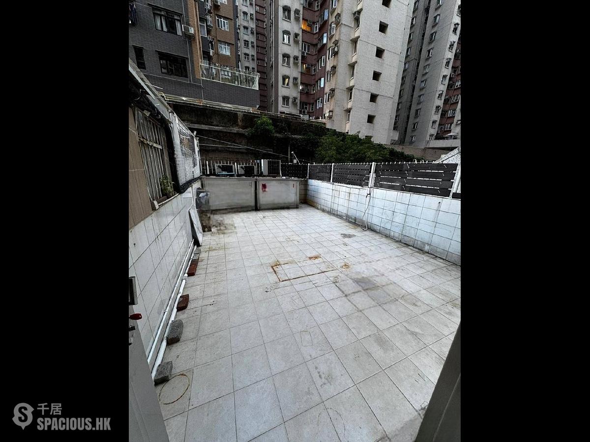 北角 - 兆華大廈 01