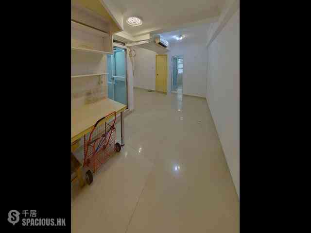 North Point - Siu Wah Building 02