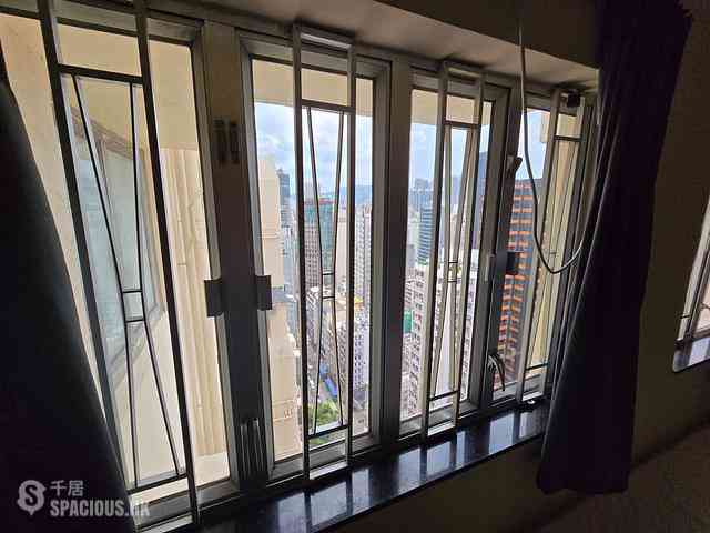 Mong Kok - Sun Hing Building 05