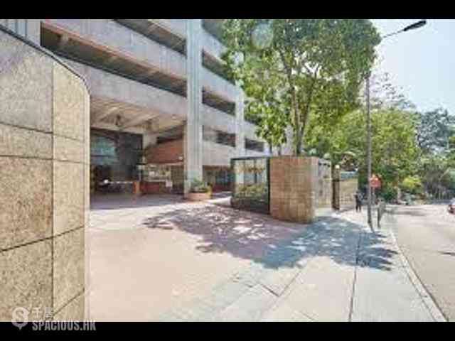Braemar Hill - Evelyn Towers 01