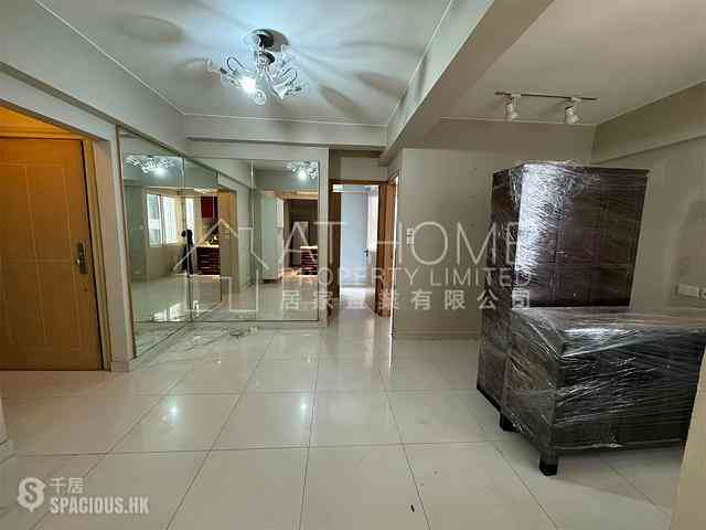 Sai Ying Pun - 49-49A, Bonham Road 01