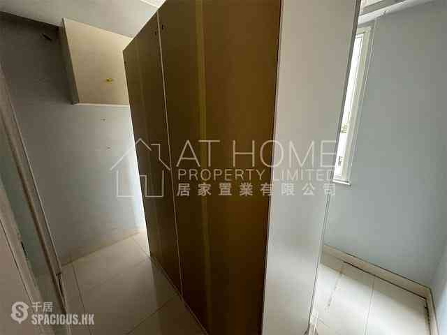Sai Ying Pun - 49-49A, Bonham Road 05