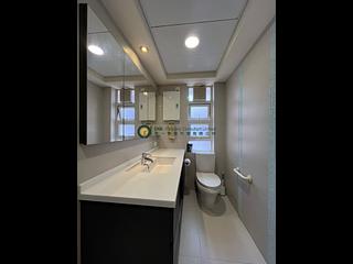 Mid Levels Central - Merry Court 12