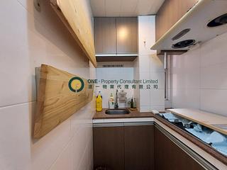 Sai Ying Pun - Fook Moon Building 03