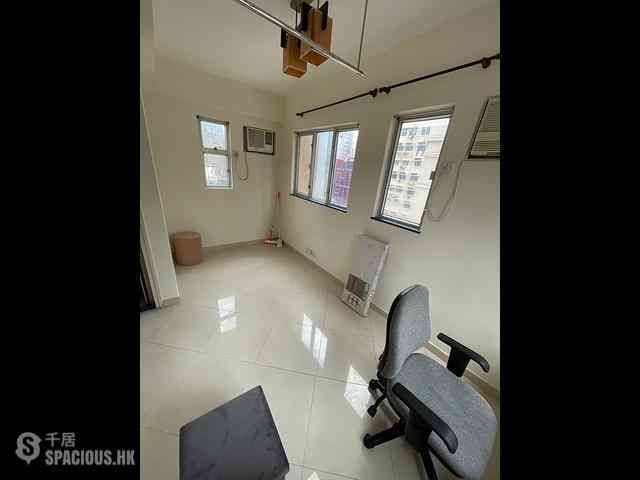 Mong Kok - Sun Ming Building 04