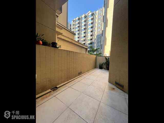 Tseung Kwan O - Capri Block 3 02