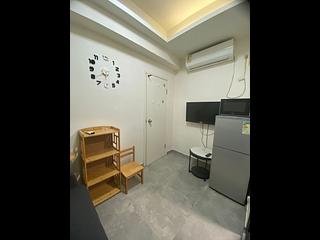 尖沙咀 - 金马伦道15-17号 03