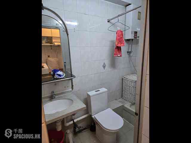 North Point - Kam Ping Mansion Block B 06