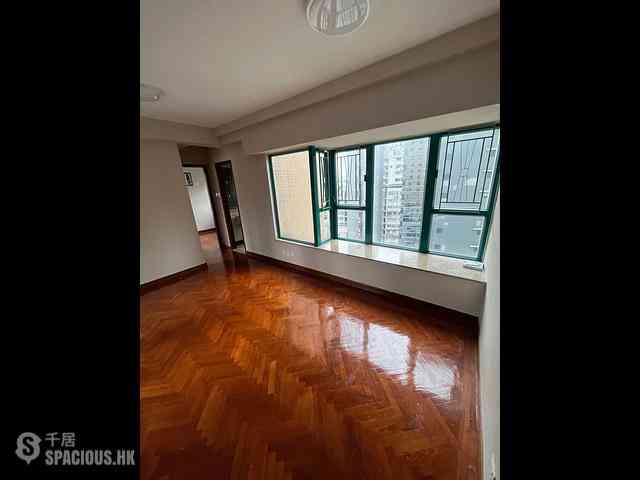 Causeway Bay - The Grandeur 01