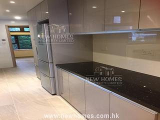 Happy Valley - Ventris Place 03