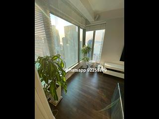 Sheung Wan - Queen's Terrace 04
