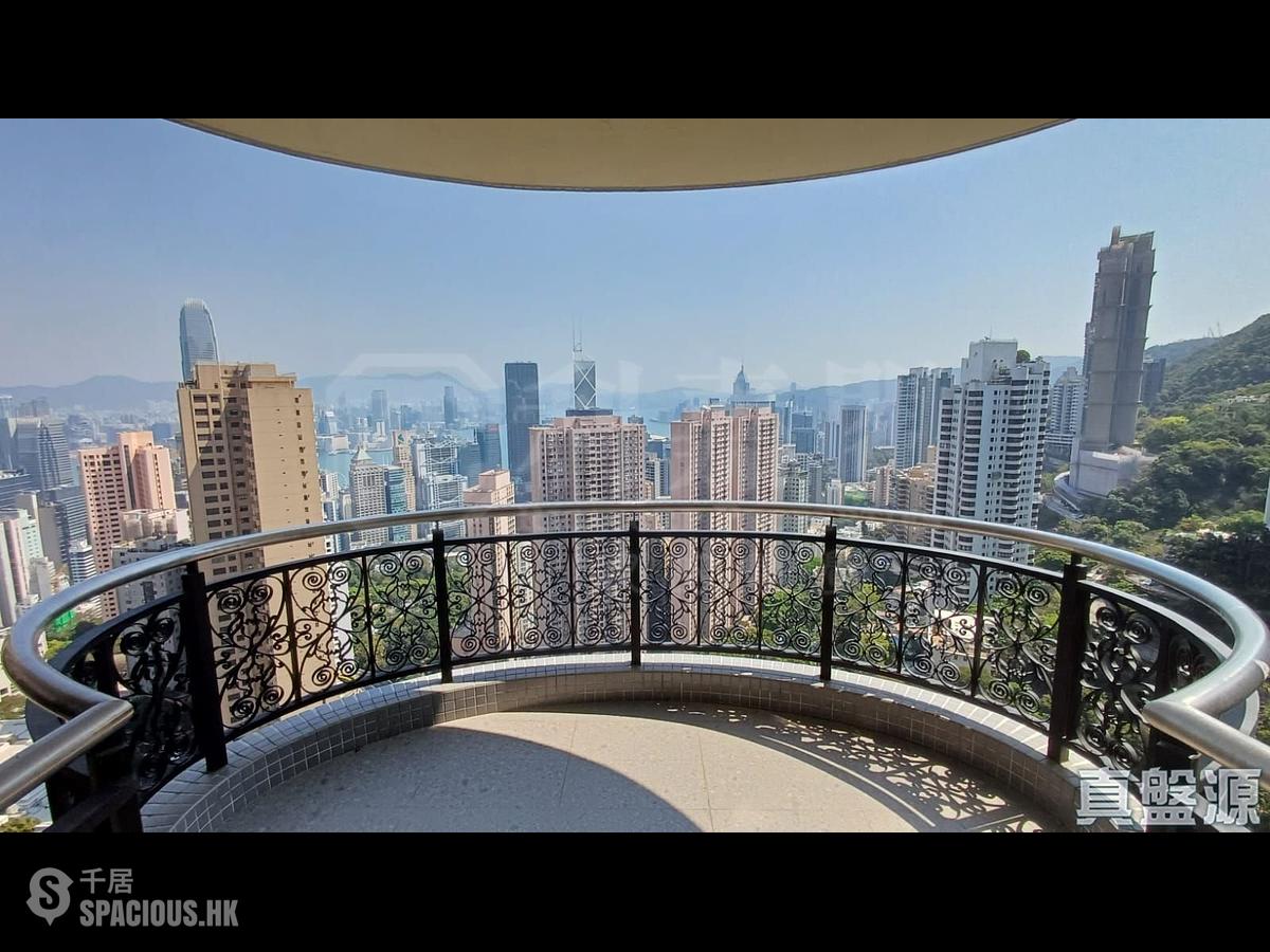Mid Levels Central - Clovelly Court 01