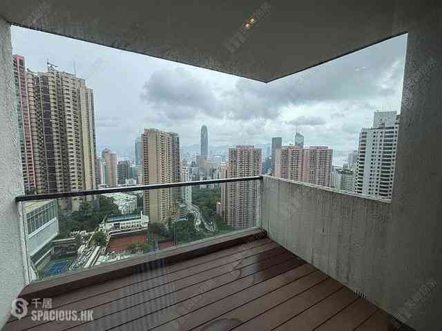 Mid Levels Central - May Tower Block 1 01