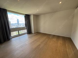 Mid Levels Central - May Tower Block 1 03