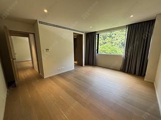 Mid Levels Central - May Tower Block 1 05