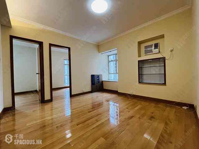 Wan Chai - Manrich Court 01