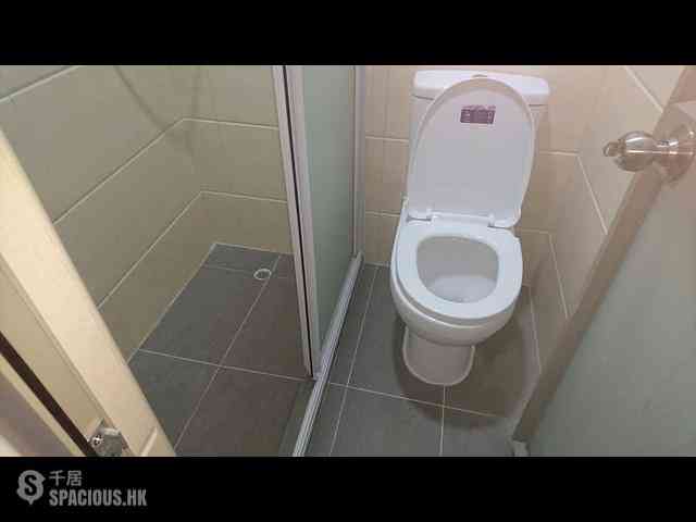 Sai Ying Pun - 291-293, Queen's Road West 02