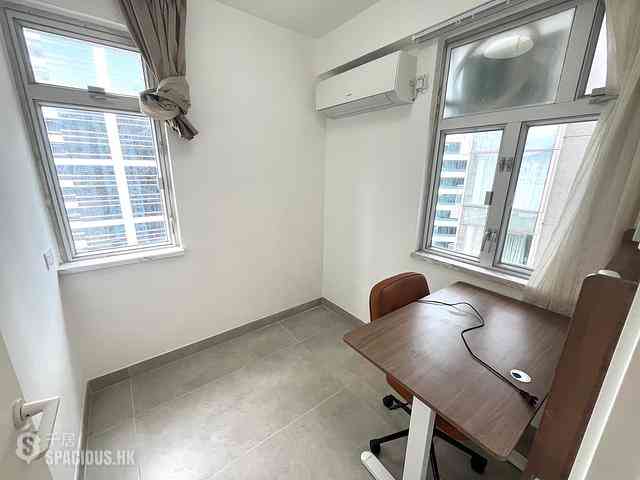 Quarry Bay - Ka Wing Building 08