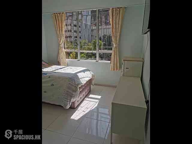 Wan Chai - Phoenix Court Block 1 04