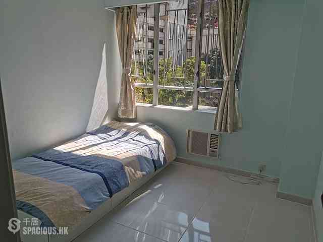 Wan Chai - Phoenix Court Block 1 05