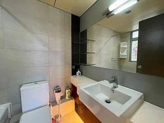 Sai Wan Ho - Grand Promenade Block 2 06