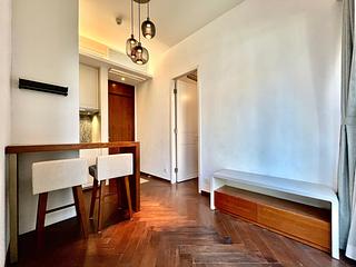 Shek Tong Tsui - One South Lane 09