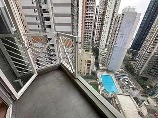 Mid Levels Central - The Icon 03