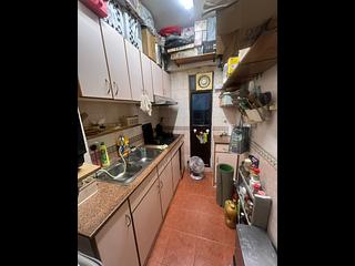 Tsim Sha Tsui - Golden Mansion 12