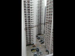 鰂魚涌 - 寶利大廈 13