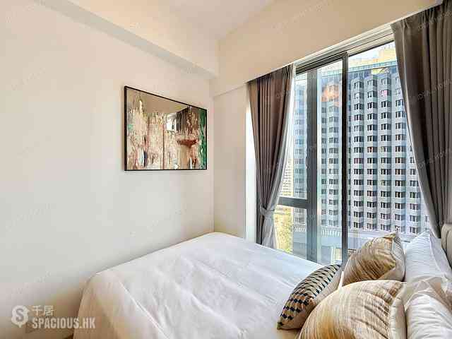 North Point - Victoria Harbour Phase 2B-3 Tower 5 19