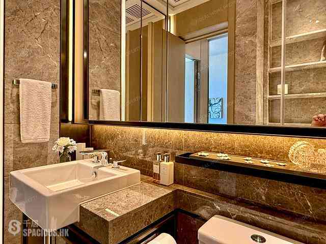 North Point - Victoria Harbour Phase 2B-3 Tower 5 29