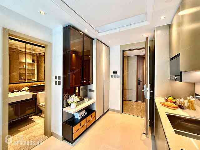 North Point - Victoria Harbour Phase 2B-3 Tower 5 08