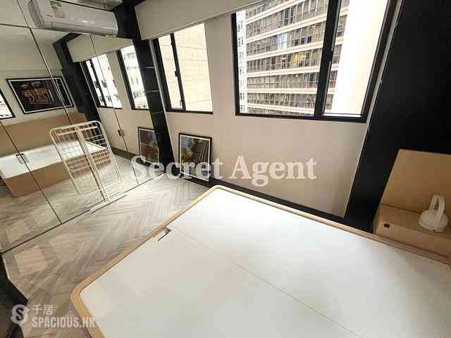 Sheung Wan - Winsome House 06