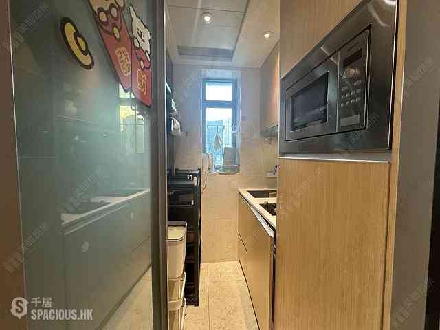 Shau Kei Wan - i・UniQ Residence 05