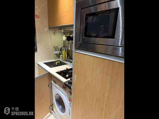 Shau Kei Wan - i・UniQ Residence 11