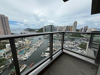 Wong Chuk Hang - Marinella Block 8 07