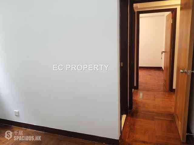 Tai Hang - Regent Court 09