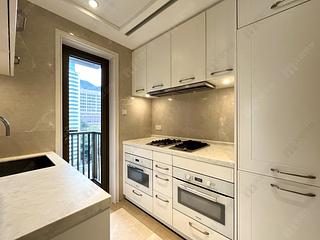 Sai Ying Pun - Kensington Hill 07