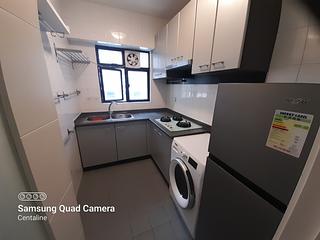 Mid Levels Central - The Grand Panorama Block 1 06