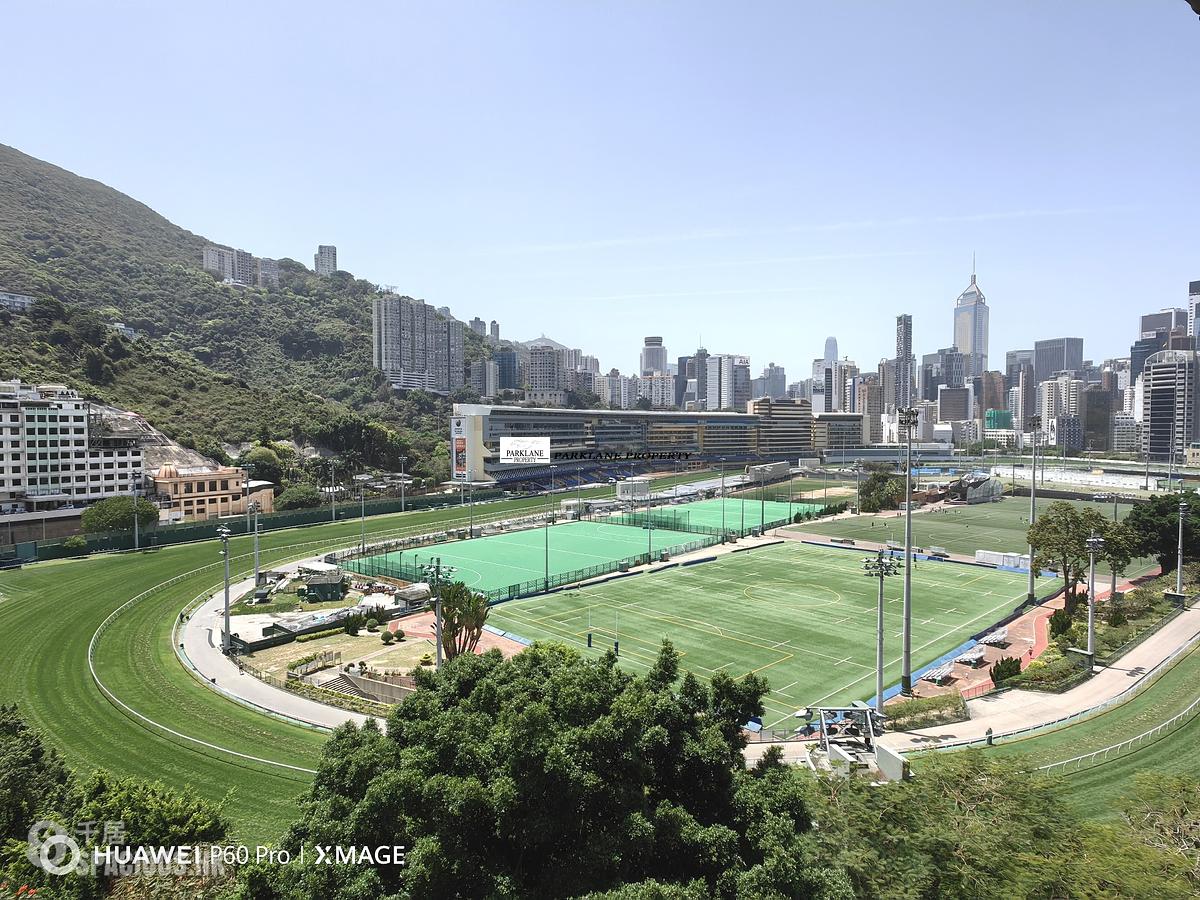 Happy Valley - Splendour Court 01