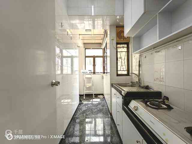 Happy Valley - Kam Yuk Mansion 06