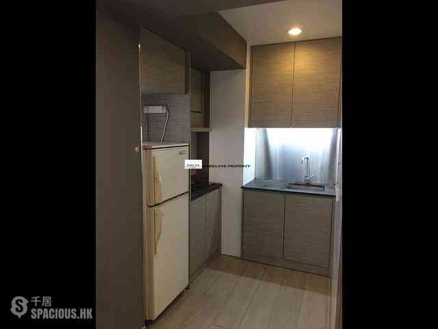 Wan Chai - Kar Yau Building 04